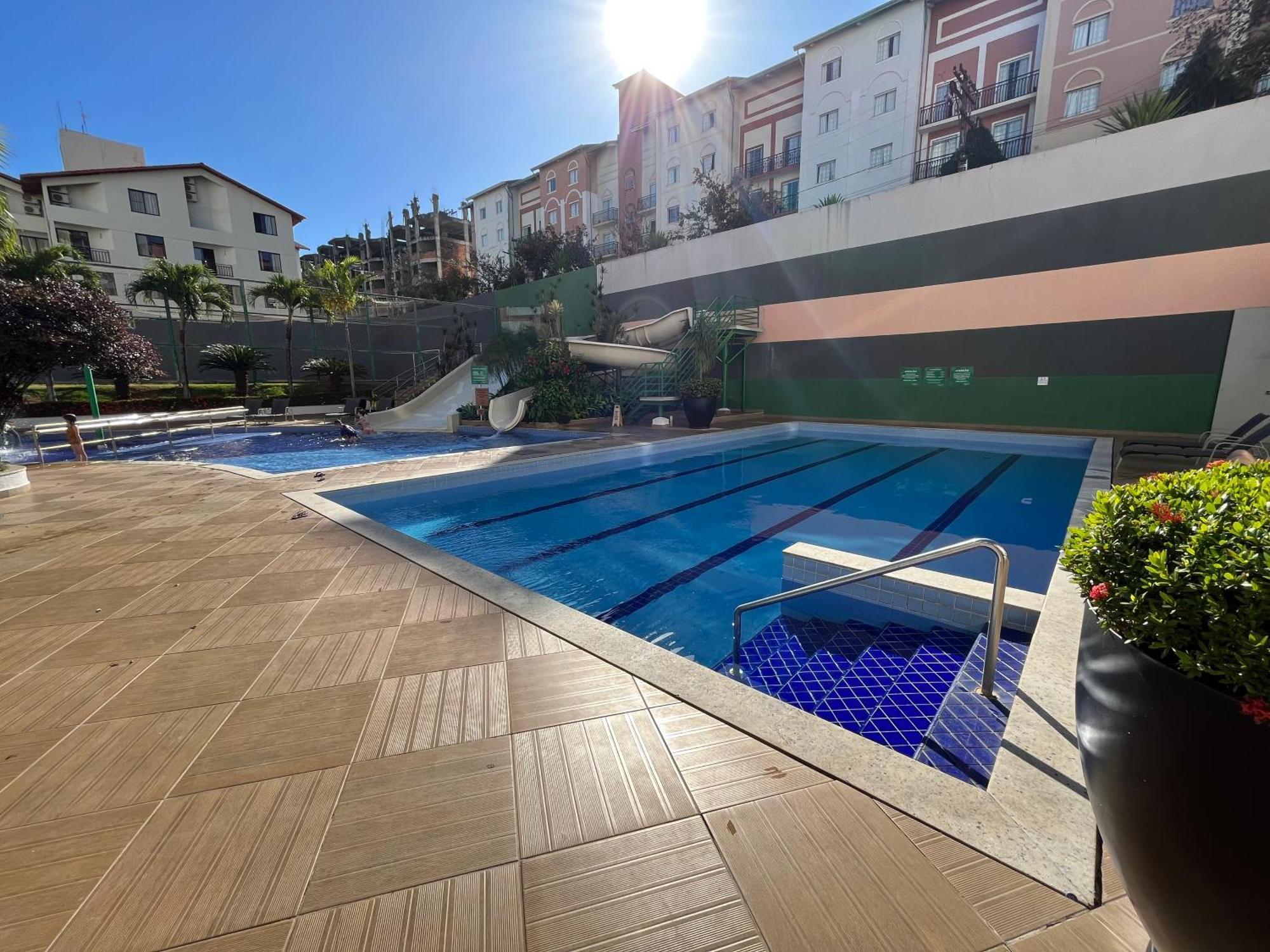Flat 501 - Condominio Veredas Do Rio Quente - Diferenciado Com Ar Na Sala E No Quarto Extérieur photo